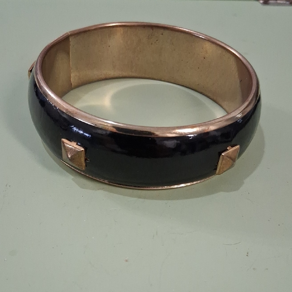 Black and Gold Bangle Bracelet